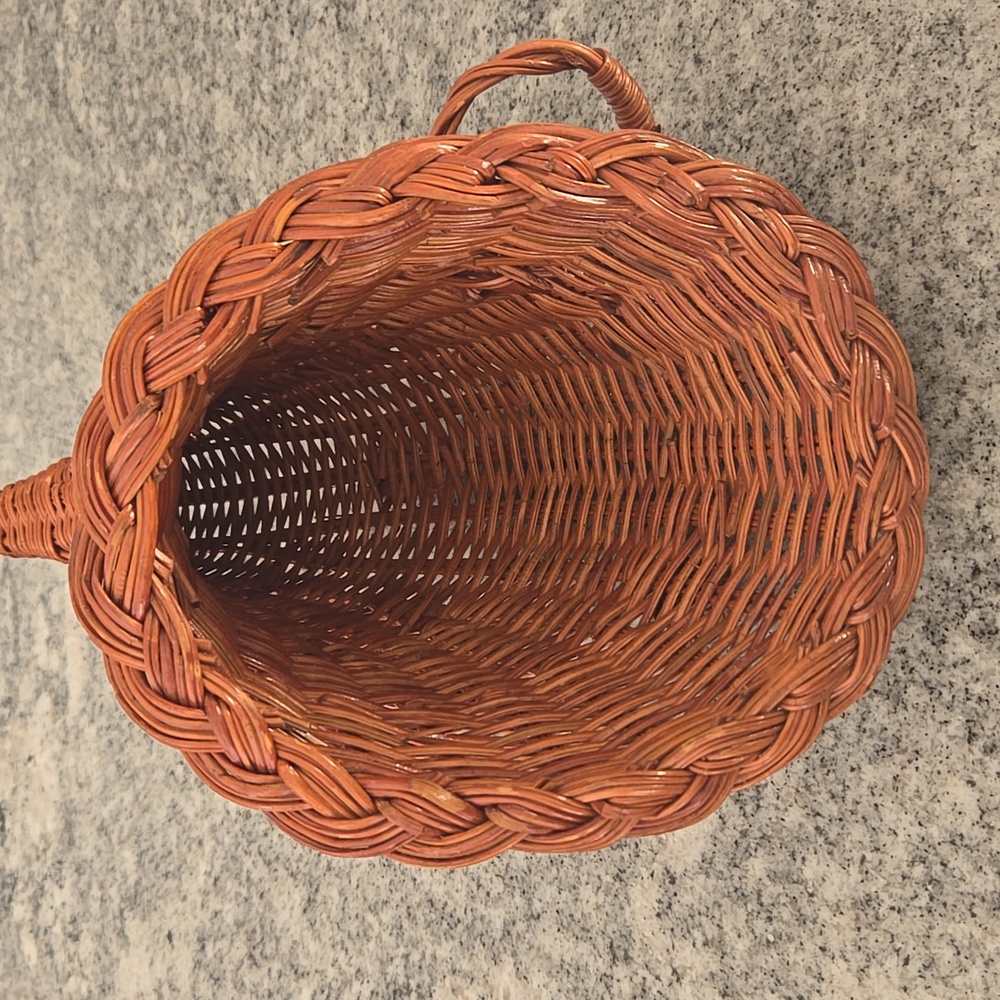 Thanksgiving Cornucopia Horn of Plenty Wicker Basket with Faux Flora - Picture 6 of 13